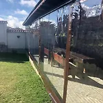пауновата къща Asikoria