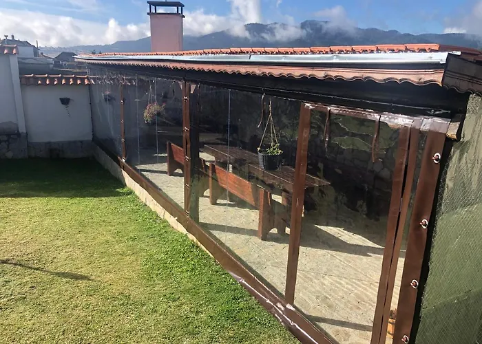 пауновата къща *