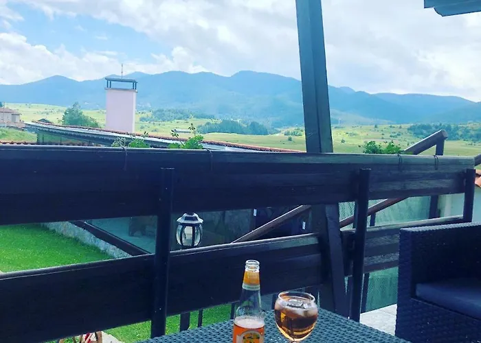 пауновата къща Asikoria