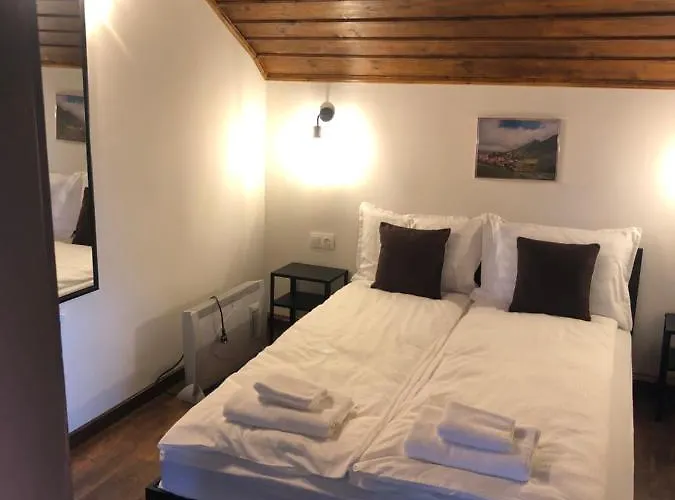 пауновата къща فيلة